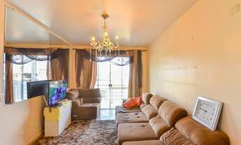 Imagem 3: Apolar Imóveis vende lindo Triplex, localizado bairro no Sitio Cercado