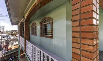 Imagem 5: Ampla casa de dois pisos