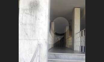 Imagem 5: Amplo apartamento em prédio único de frente