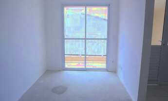 Imagem 3: Apartamento para Venda em São Paulo, Guarulhos, 2 dormitórios, 1 suíte, 2 banheiros, 1 vag