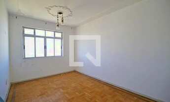 Imagem 2: Apartamento para Aluguel - Centro Histórico, 2 Quartos, 71 m2