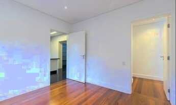 Imagem 4: Jardim Petrópolis condomínio de alto padrão sobrado com 4 suítes 4 salas 5 vagas 710 m²