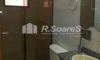 Imagem 7: Casa com três quartos, sendo um suíte, em Vila Valqueire