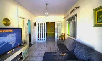 Imagem 2: FLORIANóPOLIS - Casa Padrão - Saco dos Limões