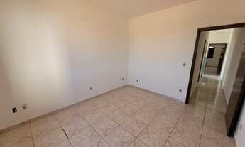 Imagem 4: Sobrado com 3 quartos, cozinha com armários, quintal com churrasqueira, Jardim das Industr