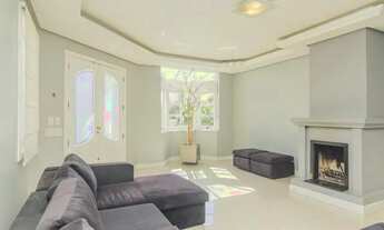 Imagem 2: PORTO ALEGRE - Casa Padrão - Morro Santana