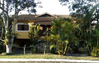 Imagem 2: Sobrado para venda/locação no Condomínio Suiça da Cantareira - 4 dormitórios e 5 vagas