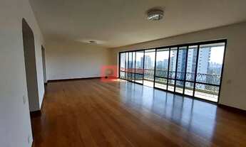 Imagem 6: **Apartamento para alugar em Condomínio Clube, 337 m² de área útil por R$ 12.000,00/mês