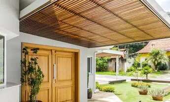 Imagem 2: Casa a venda na Granja Viana cond Terrado Madeira