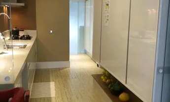 Imagem 3: Apartamento para aluguel possui 211 metros quadrados com 4 quartos sendo 3 suites