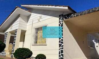 Imagem 3: Casa principal com casa nos fundos com 5 Quartos e 4 banheiros para Alugar em Santa Felici