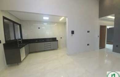 Imagem 7: Excelente casa com belíssimo terraço com SPA, espaço gourmet e 3 dormitórios sendo 1 suít