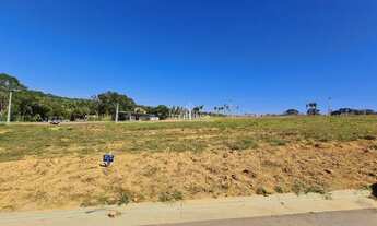 Imagem: Ágio Jardins Versalhes - Próximo a mata