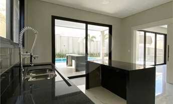 Imagem 5: Casa com 4 quartos à venda ou para locação em Tamboré - SP