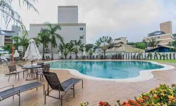 Imagem 3: Apartamento para aluguel possui 210 metros quadrados com 4 quartos.