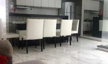 Imagem: Seu Novo Lar em Pinheirópolis! Pensão