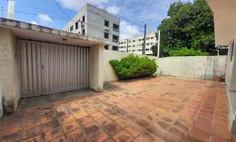 Imagem 2: VENDO Casa com com 5 quartos e Edícula em Ponta Negra - Natal/RN (Aceita Oferta