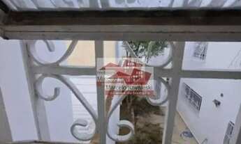 Imagem 4: Sobrado de 5 dormitórios frente ao Colégio São Francisco