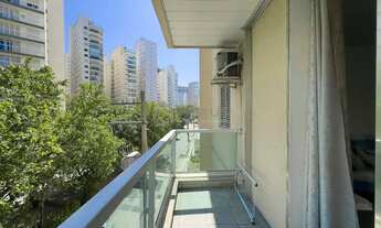 Imagem 6: Apartamento com varanda e vista mar na quadra-mar da Praia das Pitangueiras de 2 quartos