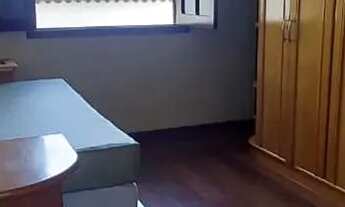 Imagem 4: Vendo casa terreno inteiro Centro de Macaé