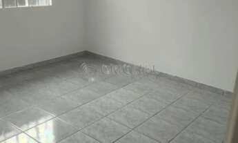 Imagem 4: CASA COM 2 DORMITÓRIOS PARA LOCAÇÃO