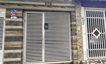 Imagem 2: Oportunidade casa terrea J.D Vila Galvão, 2 dormitórios, garagem carro e moto portão aut