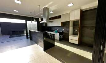 Imagem: Casa com 3 dormitórios à venda, 213 m²