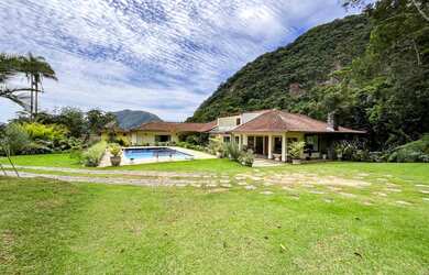 Imagem 3: Casa com 8 quartos, Granja Guarani em Teresópolis