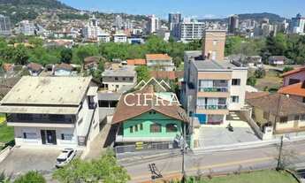 Imagem 4: Casa de Alvenaria - Venda - 03 quartos - 308m2 - Comercial - Rua Prefeito Wenceslau Borini