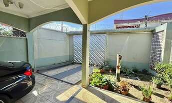 Imagem 2: Casa 6 Quartos Av das Torres c/ Placa Solar Poço Artesiano Garagem Ampla Piscina