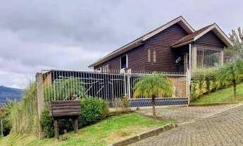 Imagem: Casa Linda no Centro de Três Coroas - Oportunidade