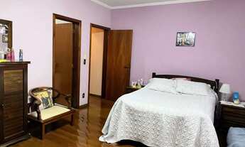 Imagem 7: Casa para venda em Vila Barros com 4 quartos, sendo 2 suítes , 276m²