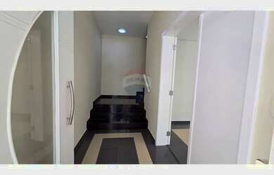 Imagem 2: Casa Elegante em Aldeia da Serra-Barueri/SP - 4 Suítes!