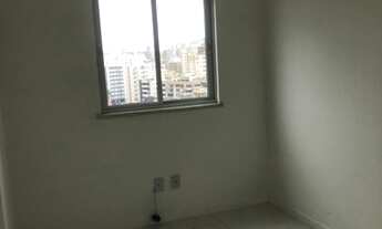 Imagem 4: Apartamento para venda com 70 metros quadrados com 2 quartos em Costa Azul - Salvador - BA