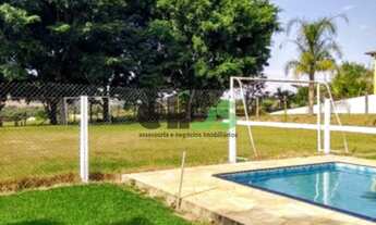 Imagem 3: Chácara com 02 dormitórios, piscina, churrasqueira, poço artesiano e muito verde, 3.000m²