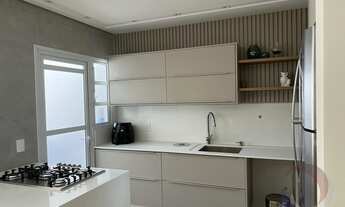 Imagem 3: Apartamento para venda tem 96 metros quadrados com 3 quartos em Itacorubi - Florianópolis