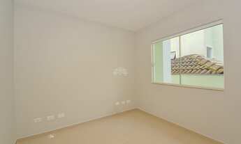 Imagem 3: Sobrado para venda possui 140 metros quadrados com 2 quartos em Bairro Alto - Curitiba - P