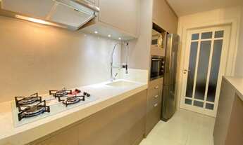 Imagem 7: Finamente mobiliado e decorado, localizado no bairro Navegantes, na avenida Ubirajara