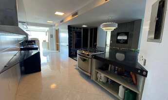 Imagem 3: Macae - Apartamento Padrão - Outros