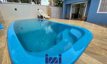 Imagem 3: Casa 2 quartos e piscina uma quadra do mar