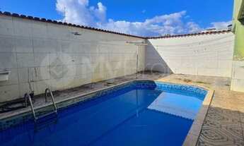 Imagem 7: Sobrado para venda tem 251 metros quadrados com 6 quartos em Parque das Laranjeiras - Goiâ