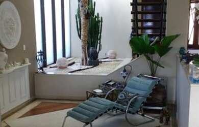 Imagem 2: Casa Ampla no Alphaville 11 - Oportunidade!