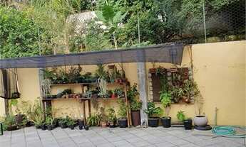 Imagem 6: Vende-se maravilhoso sobrado na região do Horto Florestal. São 450m2 de construção em 1000