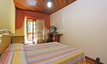 Imagem 2: PORTO ALEGRE - Casa Padrão - Parque Santa Fé