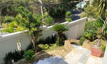 Imagem 4: Casa para venda possui 450 metros quadrados com 5 quartos em São Bento - Belo Horizonte