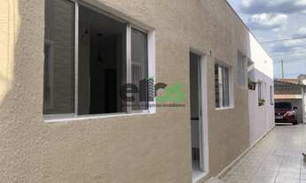 Imagem: Casa c/ 02 dormitórios, cozinha c/ gabinete