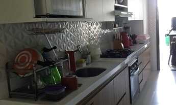 Imagem 3: Casa reformada em Neópolis (4/4 sendo 01 suíte, escritório, 03 salas