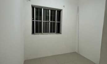 Imagem 4: Apartamento para aluguel possui 45 metros quadrados com 2 quartos em Luiz Anselmo - Salvad