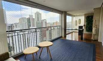 Imagem 6: Apartamento para venda possui 258 metros quadrados com 4 quartos