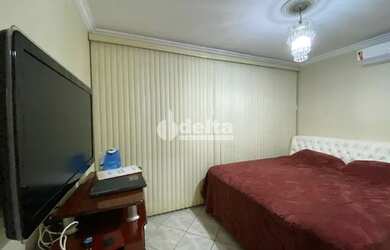 Imagem 4: Casa à venda, 3 quartos, 1 suíte, 3 vagas, Jardim Patrícia - Uberlândia/MG